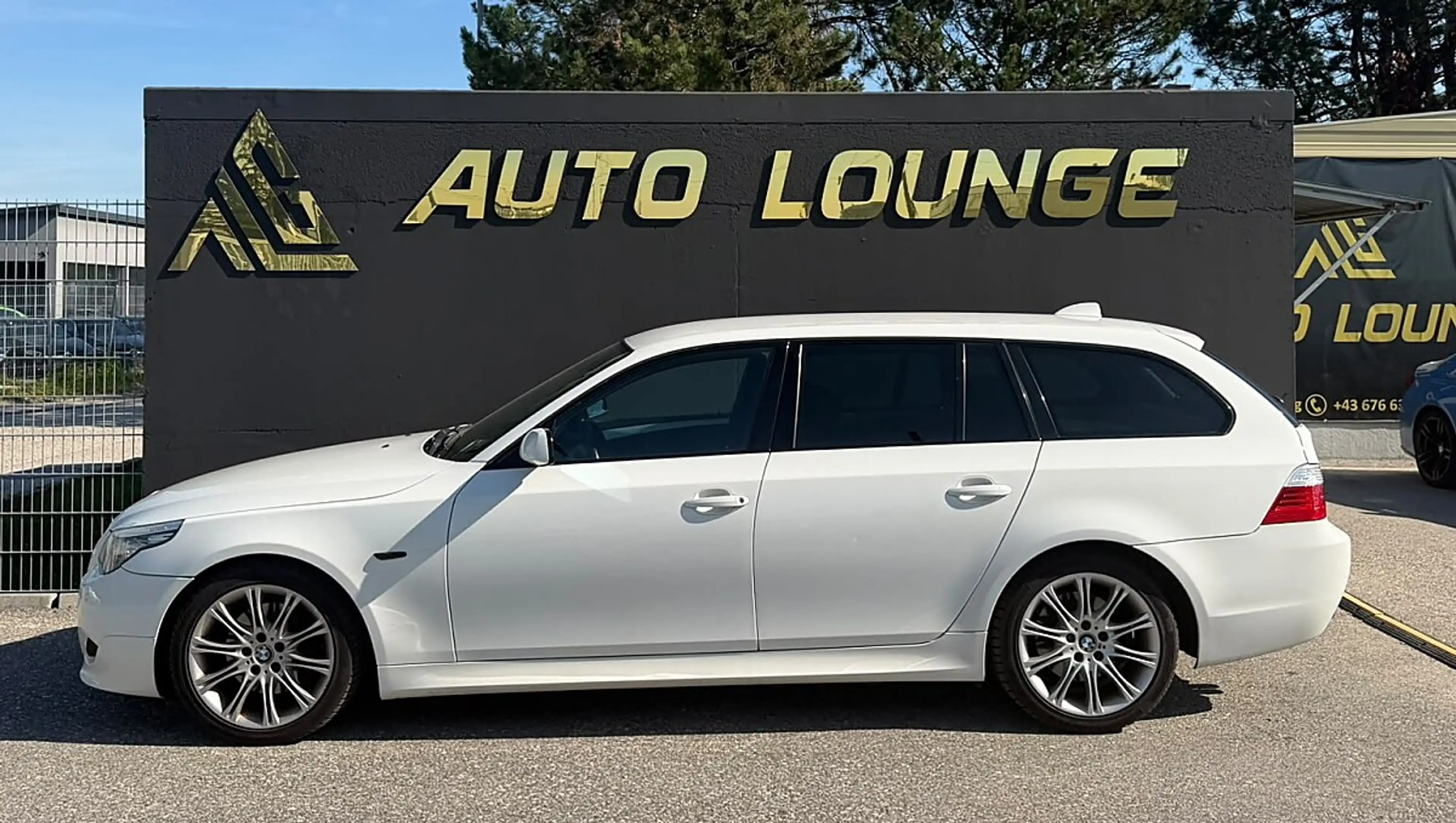 BMW 525 d DPF Touring xDrive VM — photo 6
