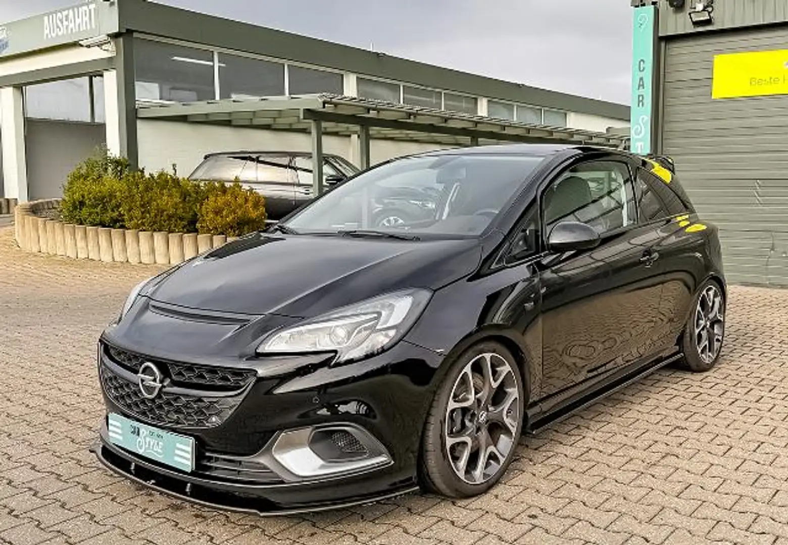 Opel Corsa E 1.6 Turbo OPC.RFK.Sportsitze vorn Recaro Zwart - 1