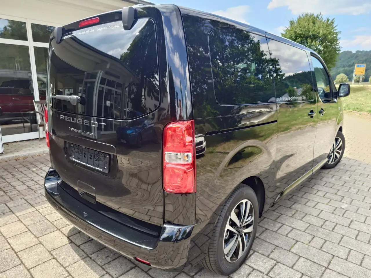 Peugeot Traveller 2026