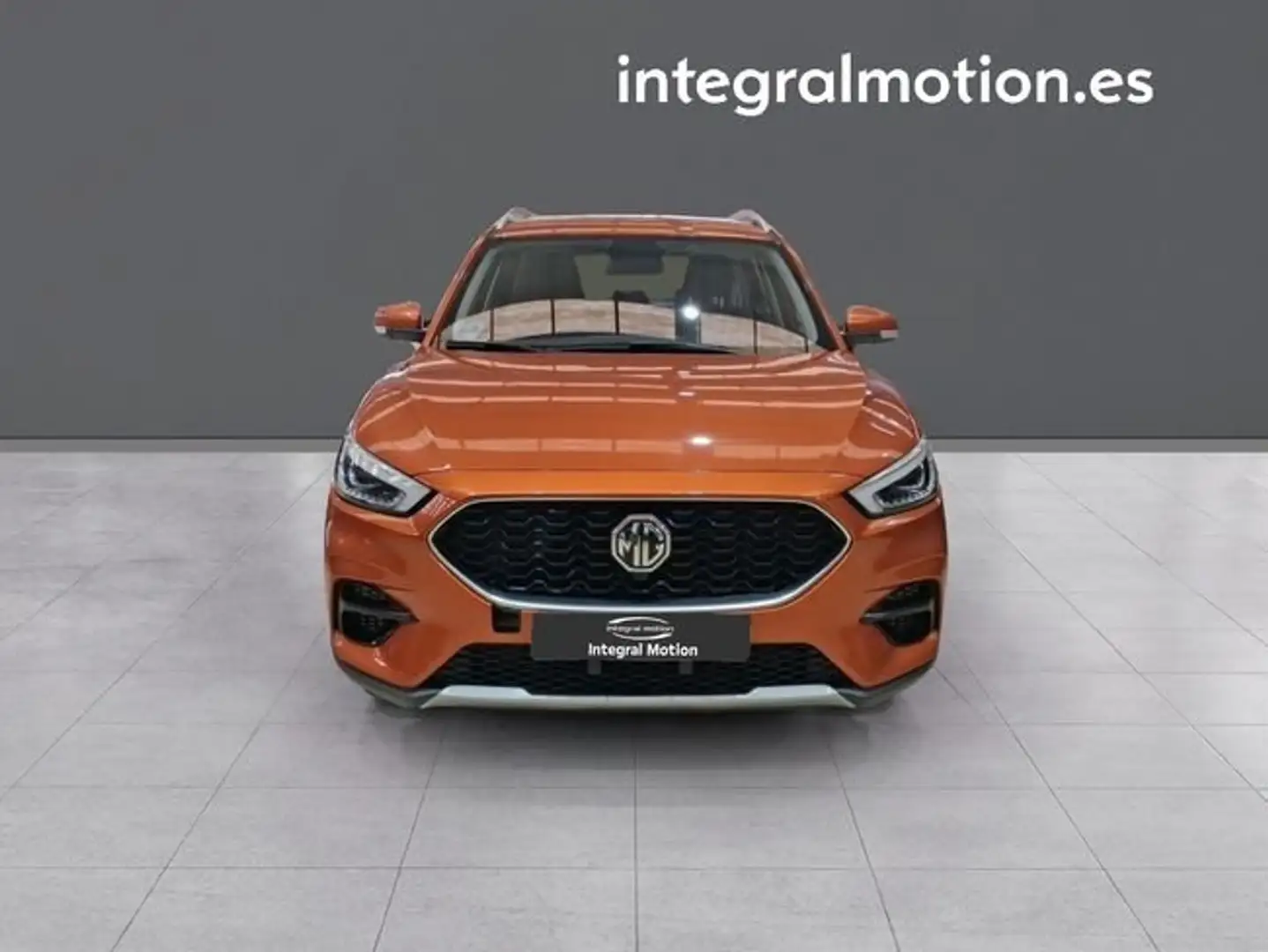 MG ZS 1.0T Comfort Auto Naranja - 2