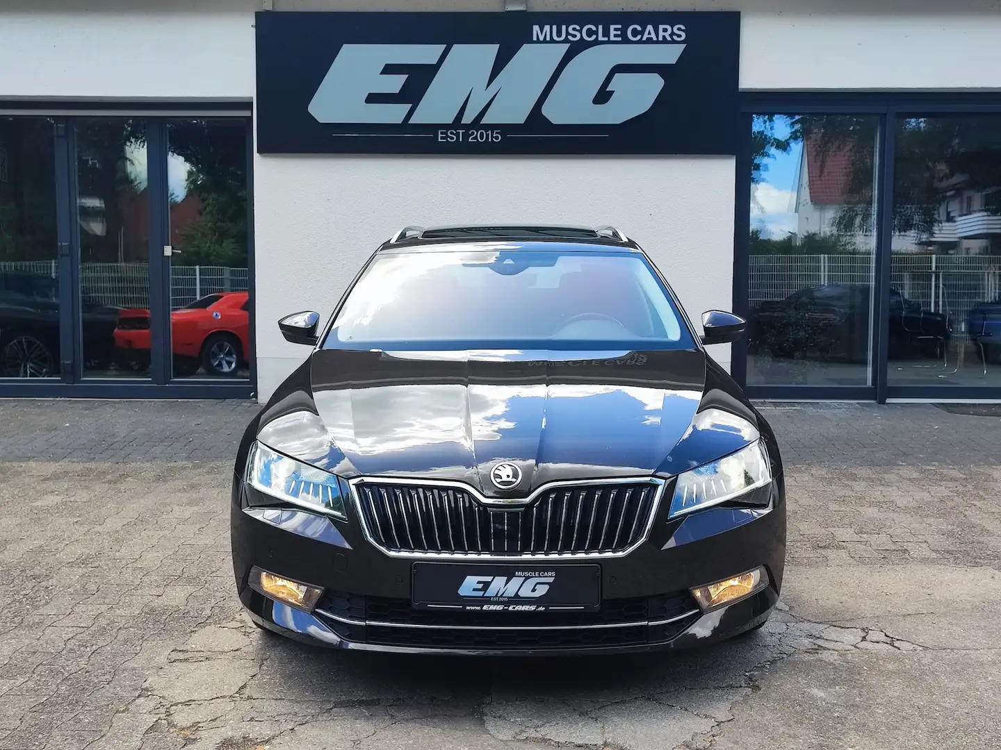 Skoda Superb Combi 2.0 TDI*L&K*PANO*ACC*TWA*DCC*MEMORY* Brun - 2