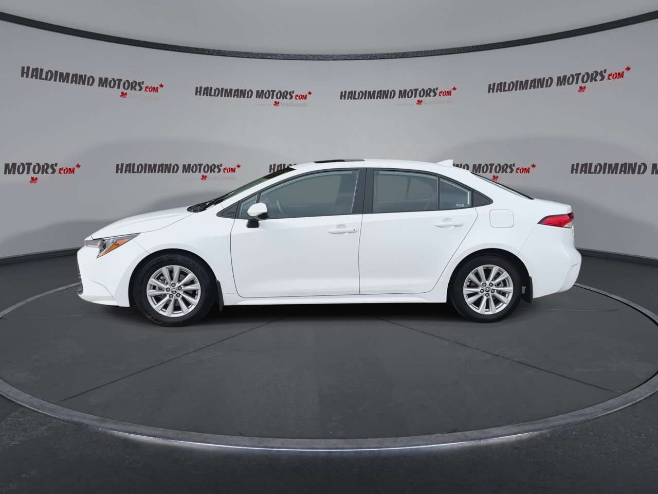 2026 Toyota Corolla LE | Sunroof | Heated Steering Wheel — photo 1