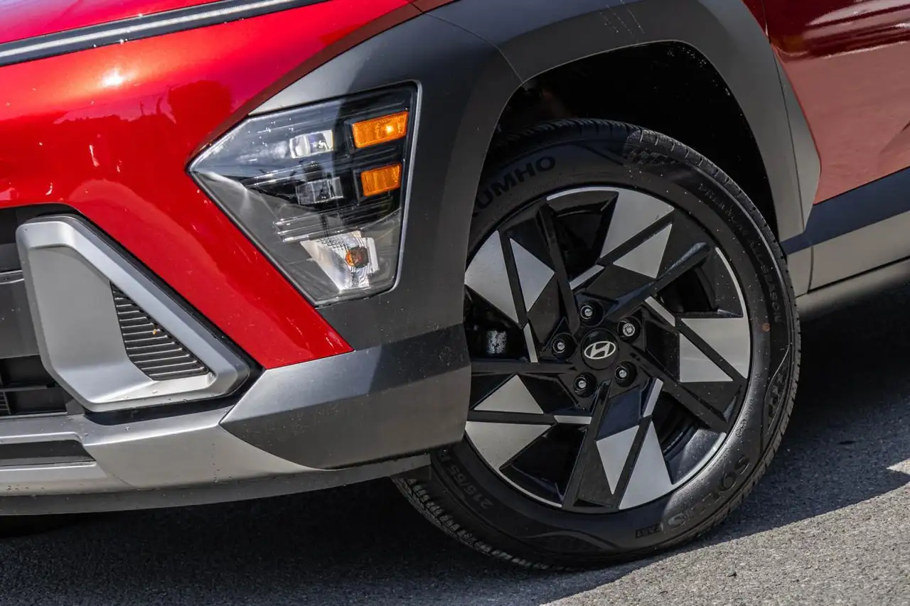Hyundai KONA снимка Hyundai KONA