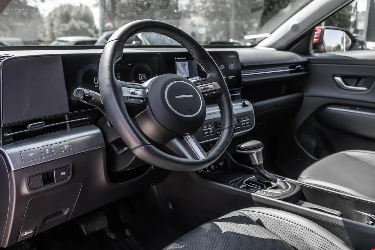 Hyundai KONA снимка Hyundai KONA