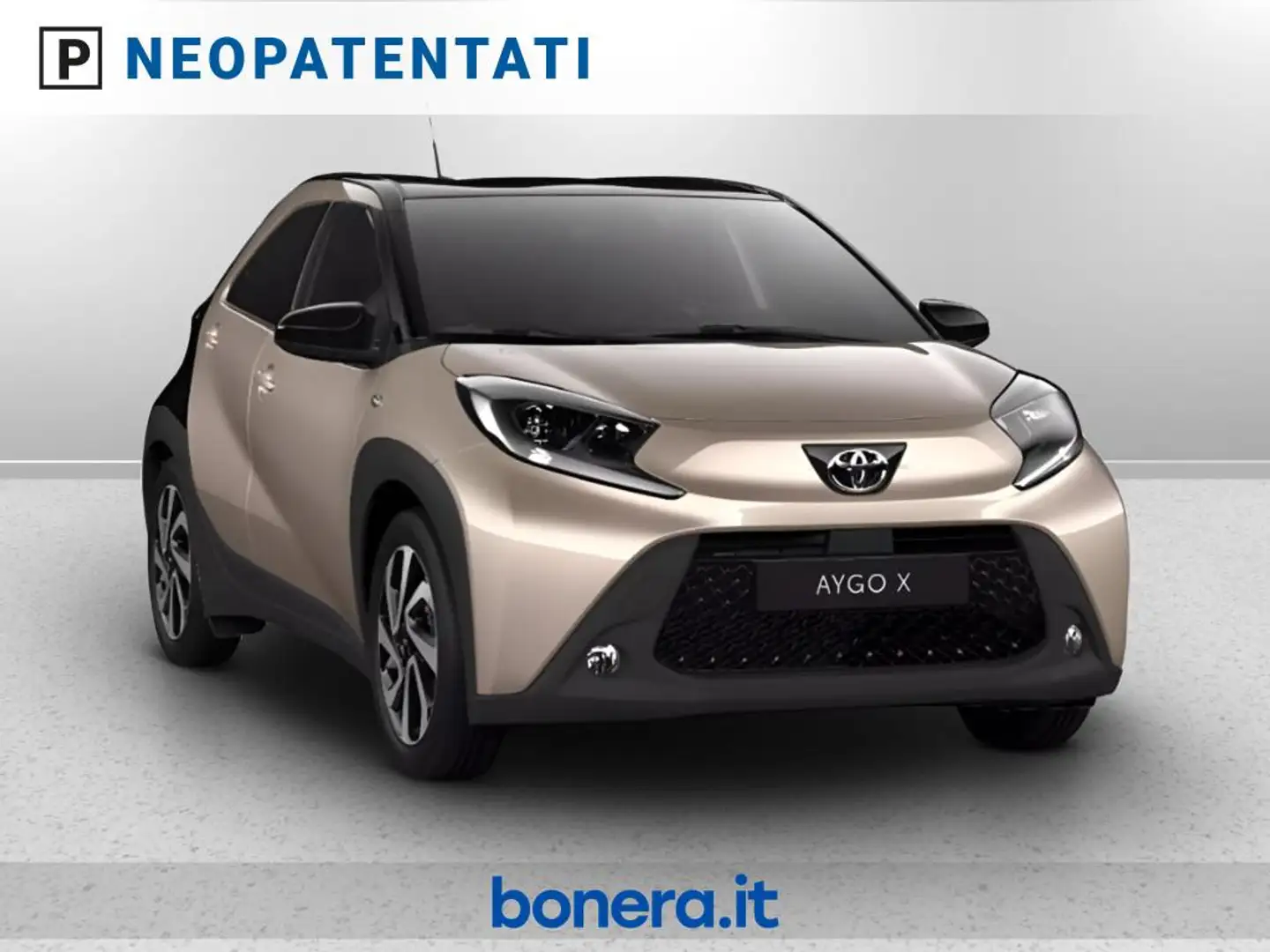 Toyota Aygo X 1.0 Trend 72cv Beige - 2