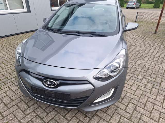 Imagine Hyundai i30 1.4 Advantage
