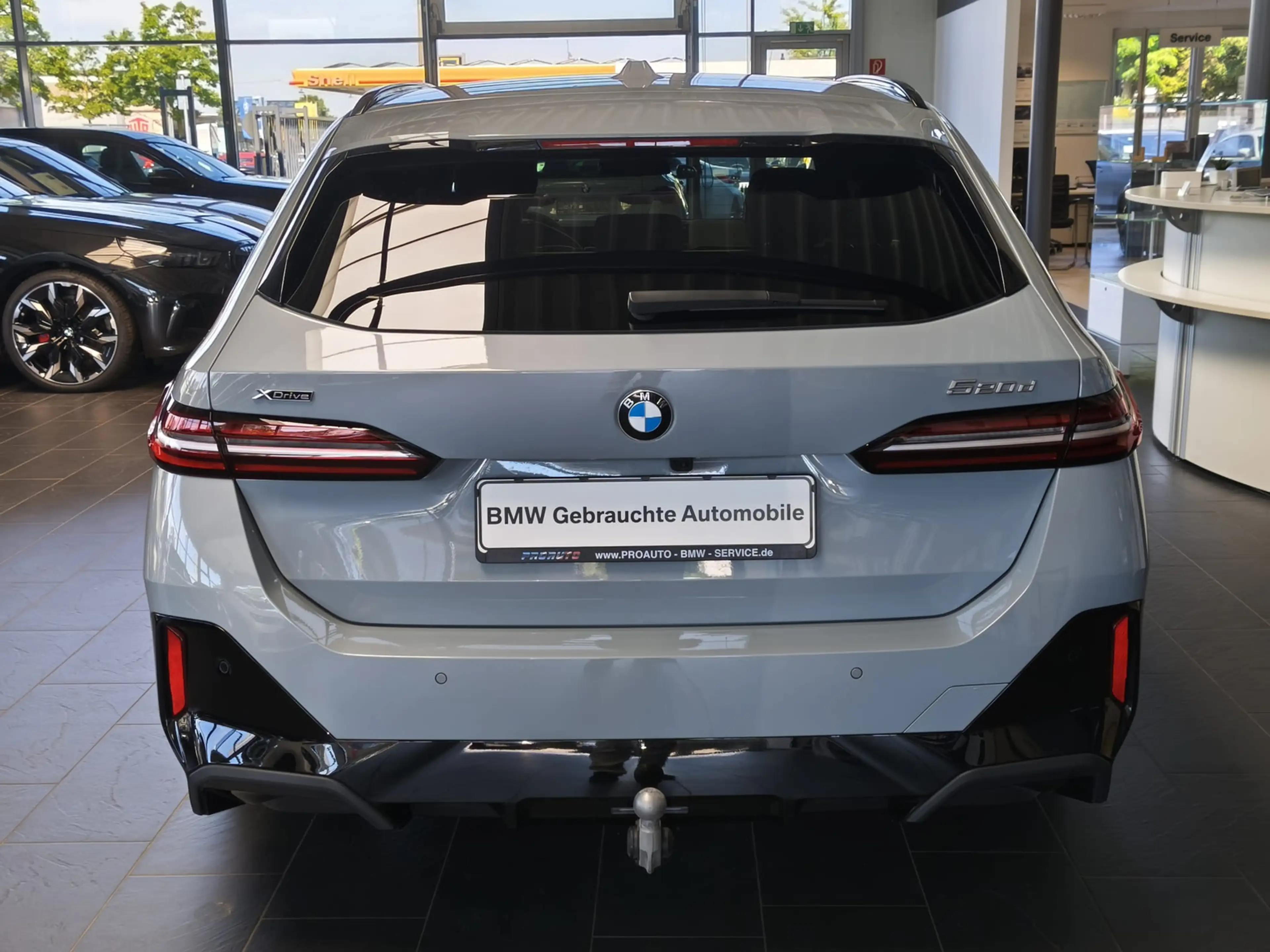 BMW 520 d xDr M Sport Tour. 360°/HUD/Travel/20"/AHK — photo 6