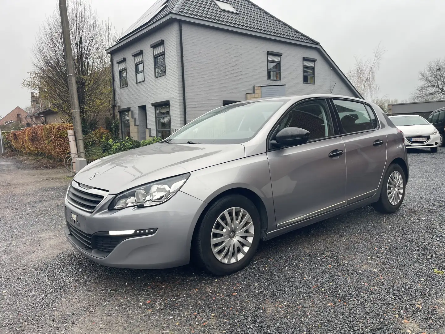 Peugeot 308 1.6 HDi, 92, Airco,Cruise control,Led,... Gris - 2