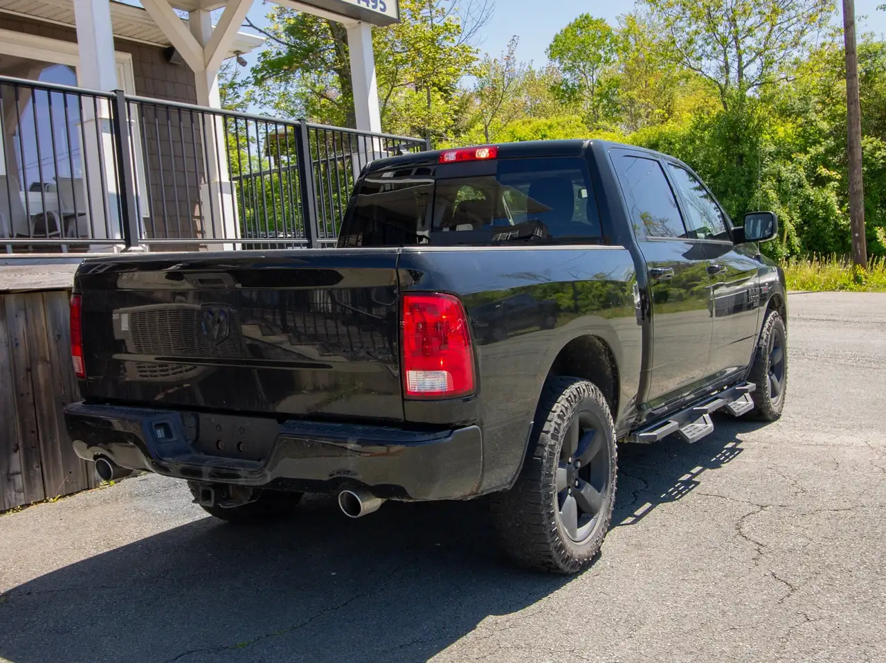 RAM 1500 снимка RAM 1500