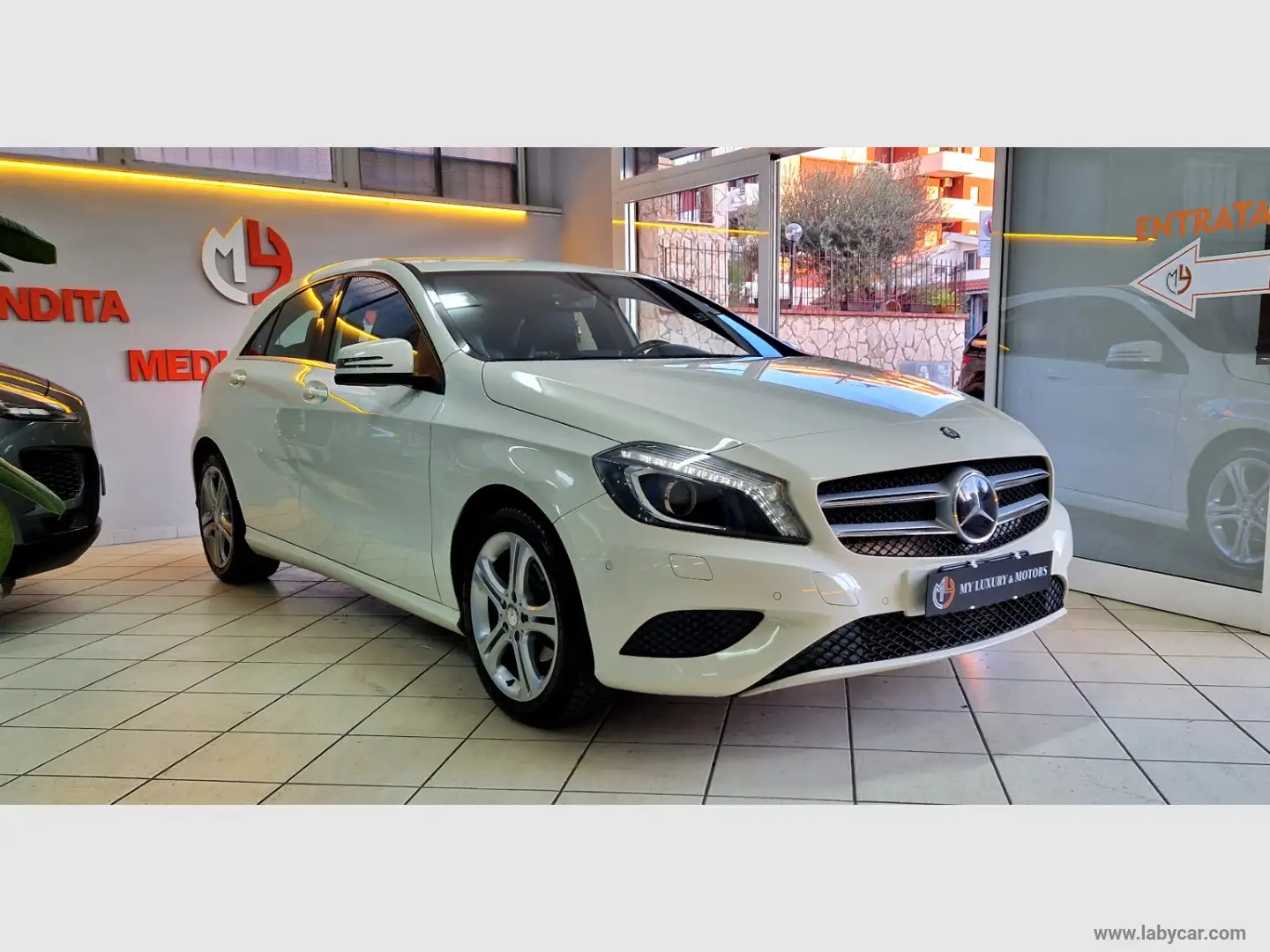Mercedes-Benz A 180 A 180 CDI BlueEFFICIENCY Sport Weiß - 1