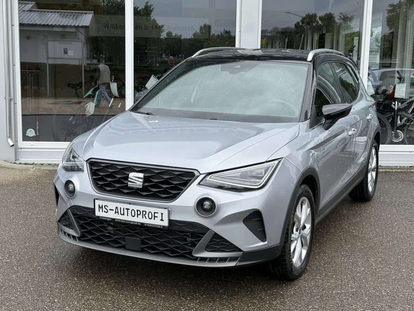 SEAT Arona FR 1.0 TSI LED PDC ACC AppConnect 17" Plateado - 2