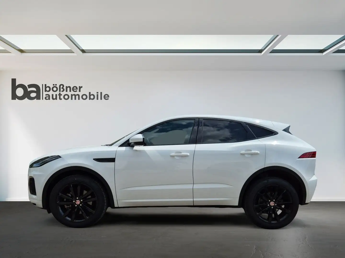 Jaguar E-Pace E-PACE R-Dynamic S AWD Panorama/AHK/R-Kamera/LED Weiß - 2