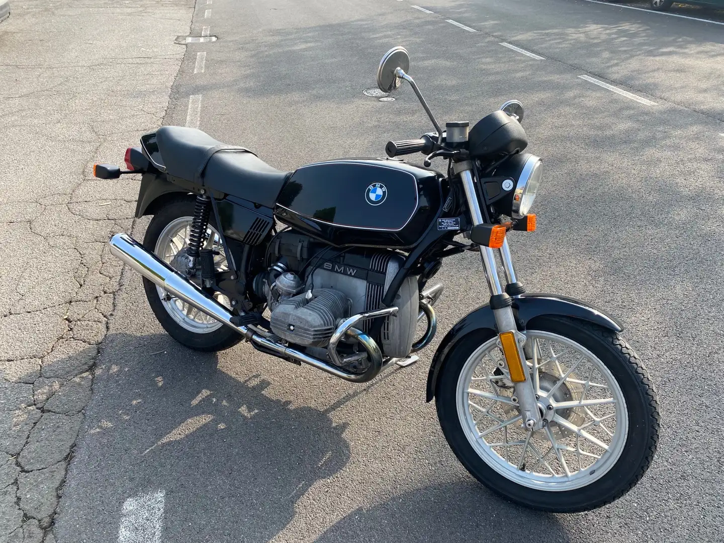 BMW R 45 Negro - 1