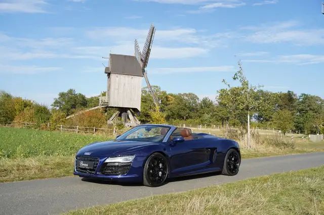 Audi 5.2 FSI S tronic quattro Spyder  *MwSt.*