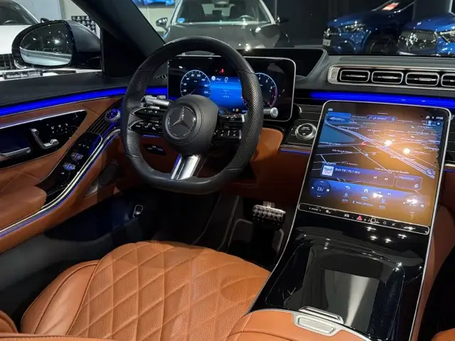 Mercedes-Benz S-Class view 10