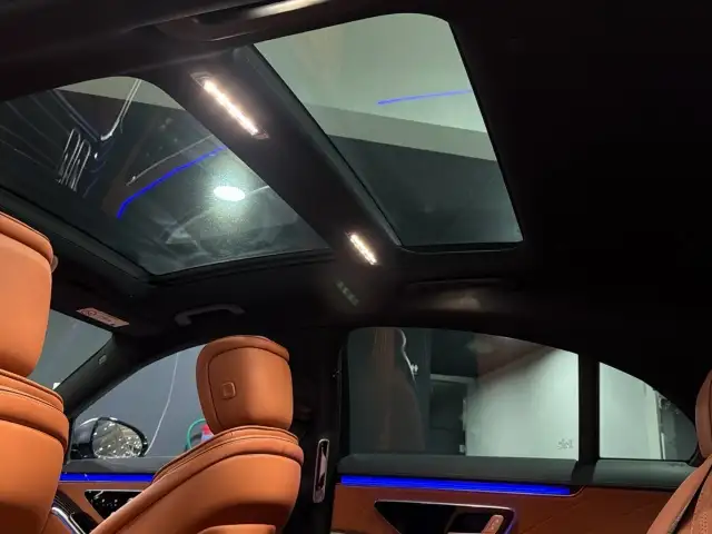 Mercedes-Benz S-Class view 14