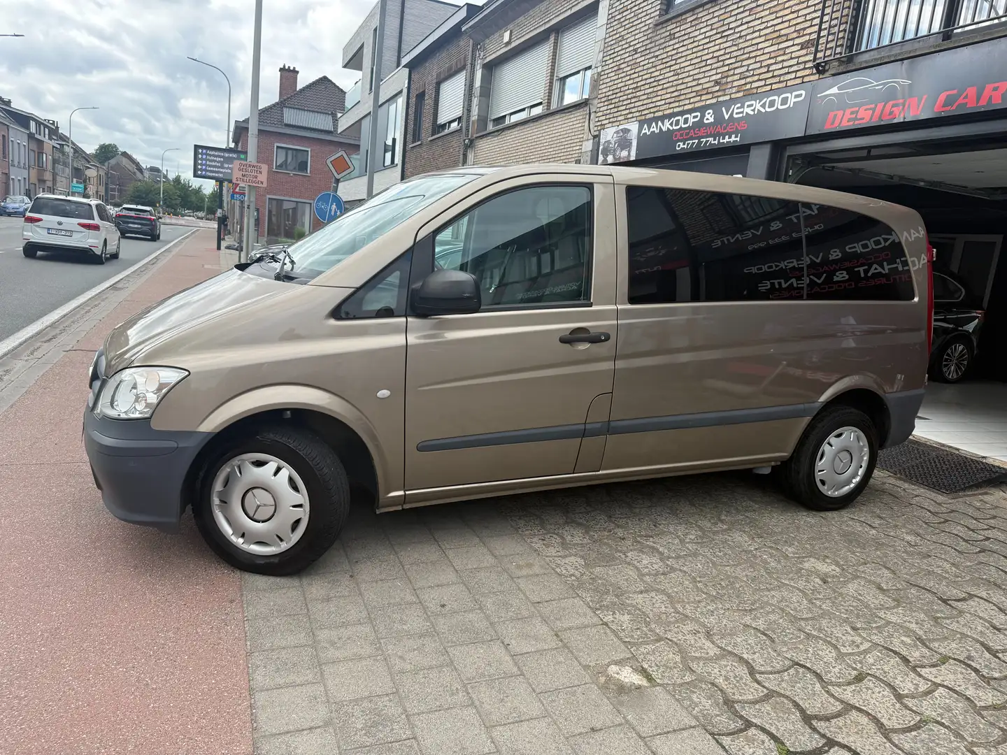 Mercedes-Benz Vito Court Chassi 115km Car Pass Carnet Mercedes Clim Beige - 1