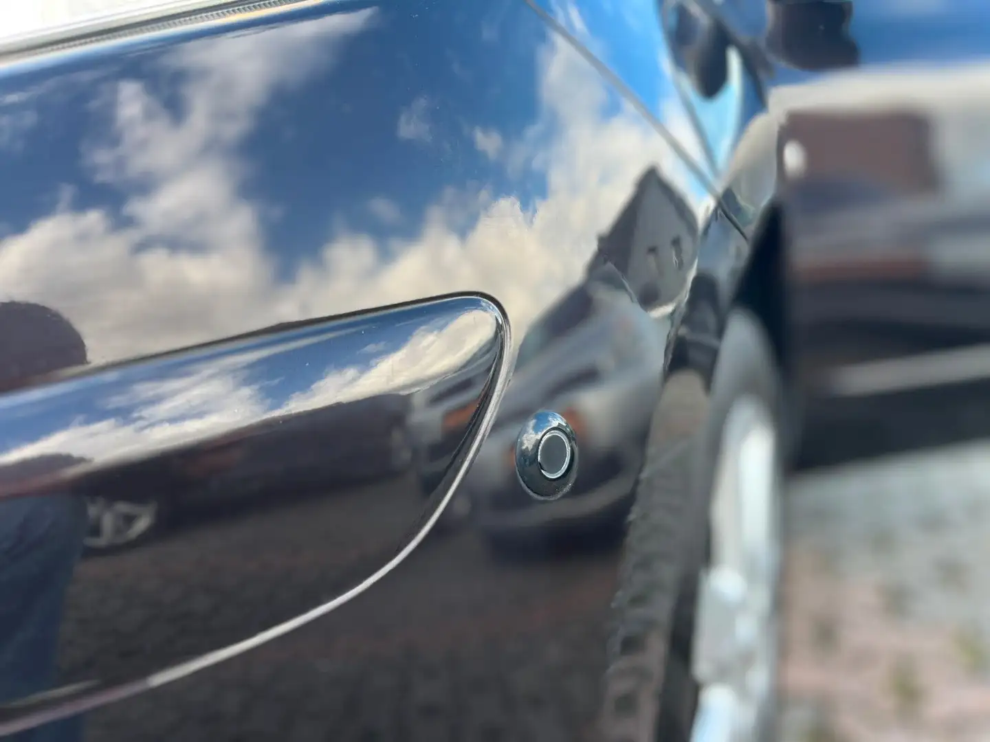 Nissan Micra Acenta*PDC*MFL*NAVI*KLIMA*ALU* - 2