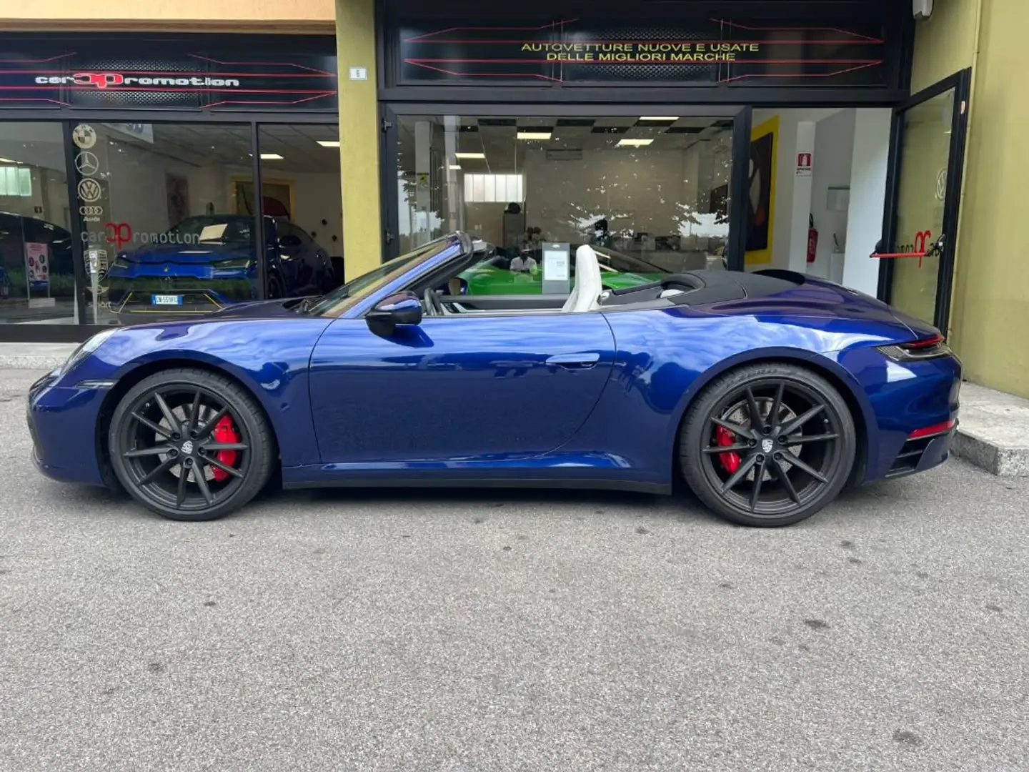 Porsche 911 992 Carrera S Cabriolet Azul - 2