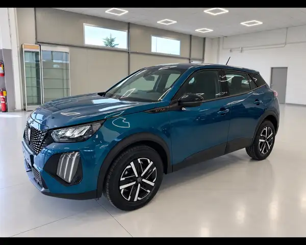 2025 Peugeot 2008 in Blue for sale