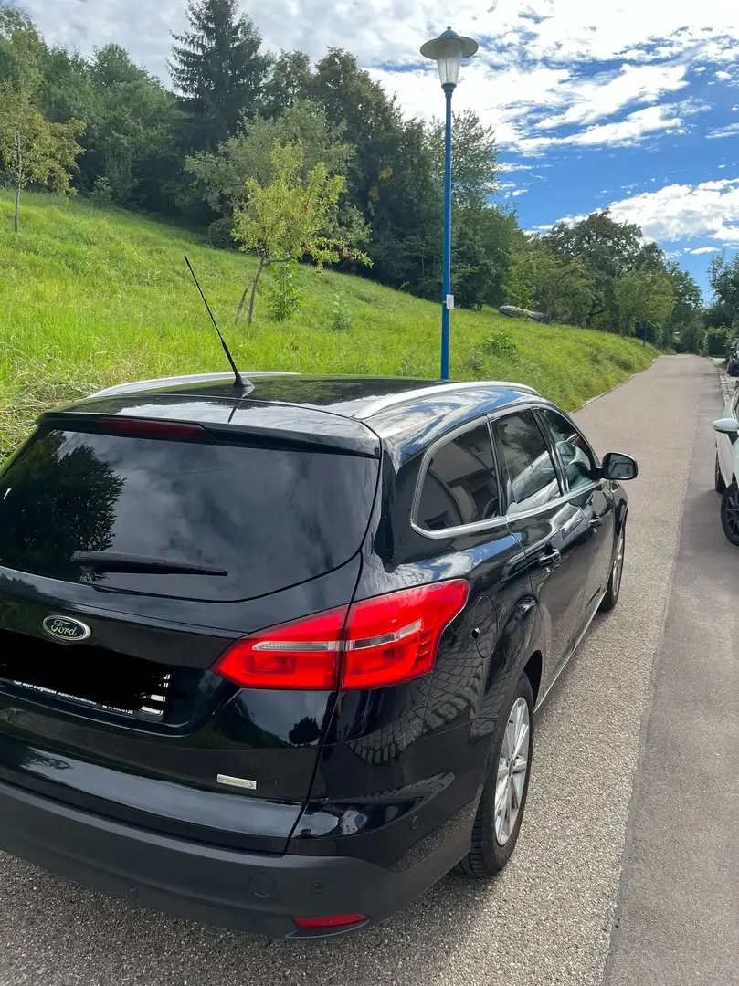 Ford Focus Focus Turnier 1.0 EcoBoost Start-Stopp-System Titanium - 2