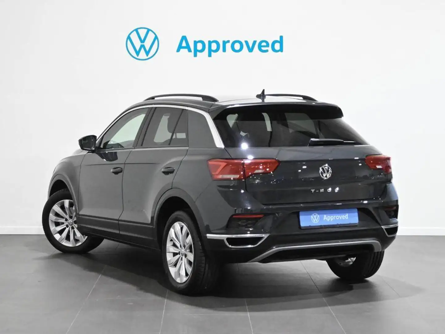 Volkswagen T-Roc 1.5 TSI Advance DSG7 Gris - 2
