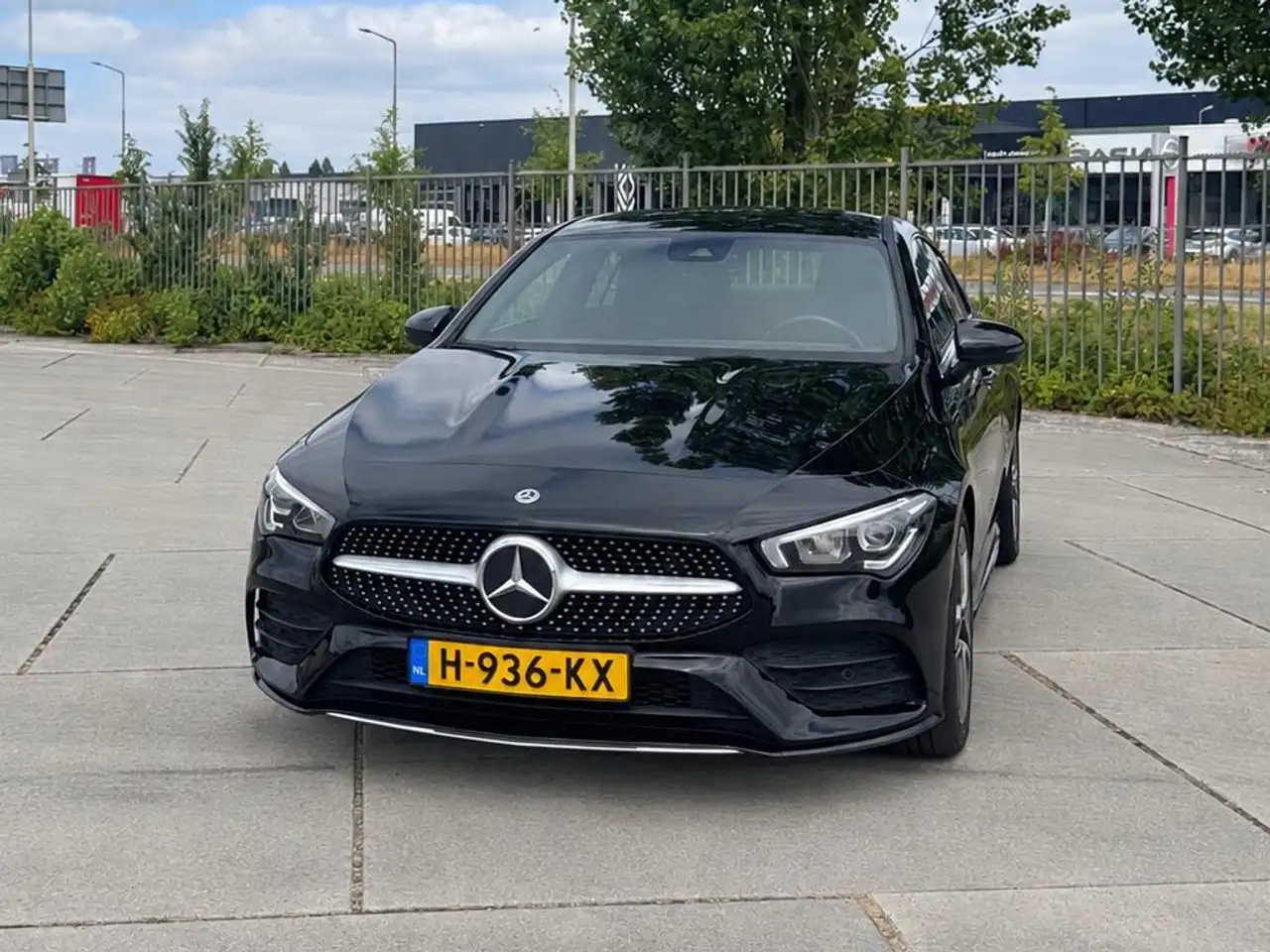 Mercedes-Benz CLA 180