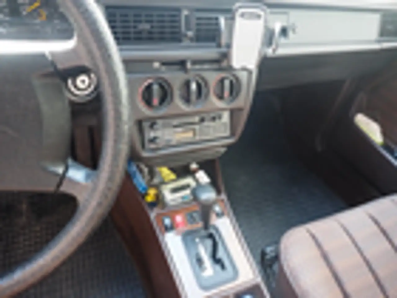 Mercedes-Benz 190 E, foto 9