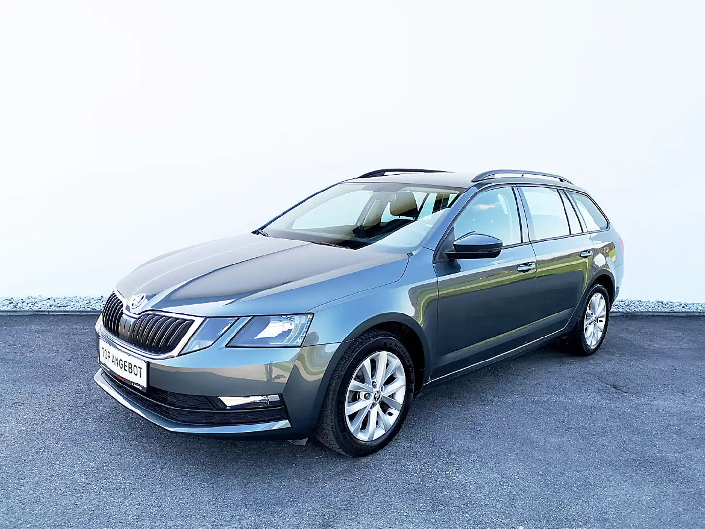 Skoda Octavia Combi 2,0 TDI Ambition Limited DSG Grau - 2