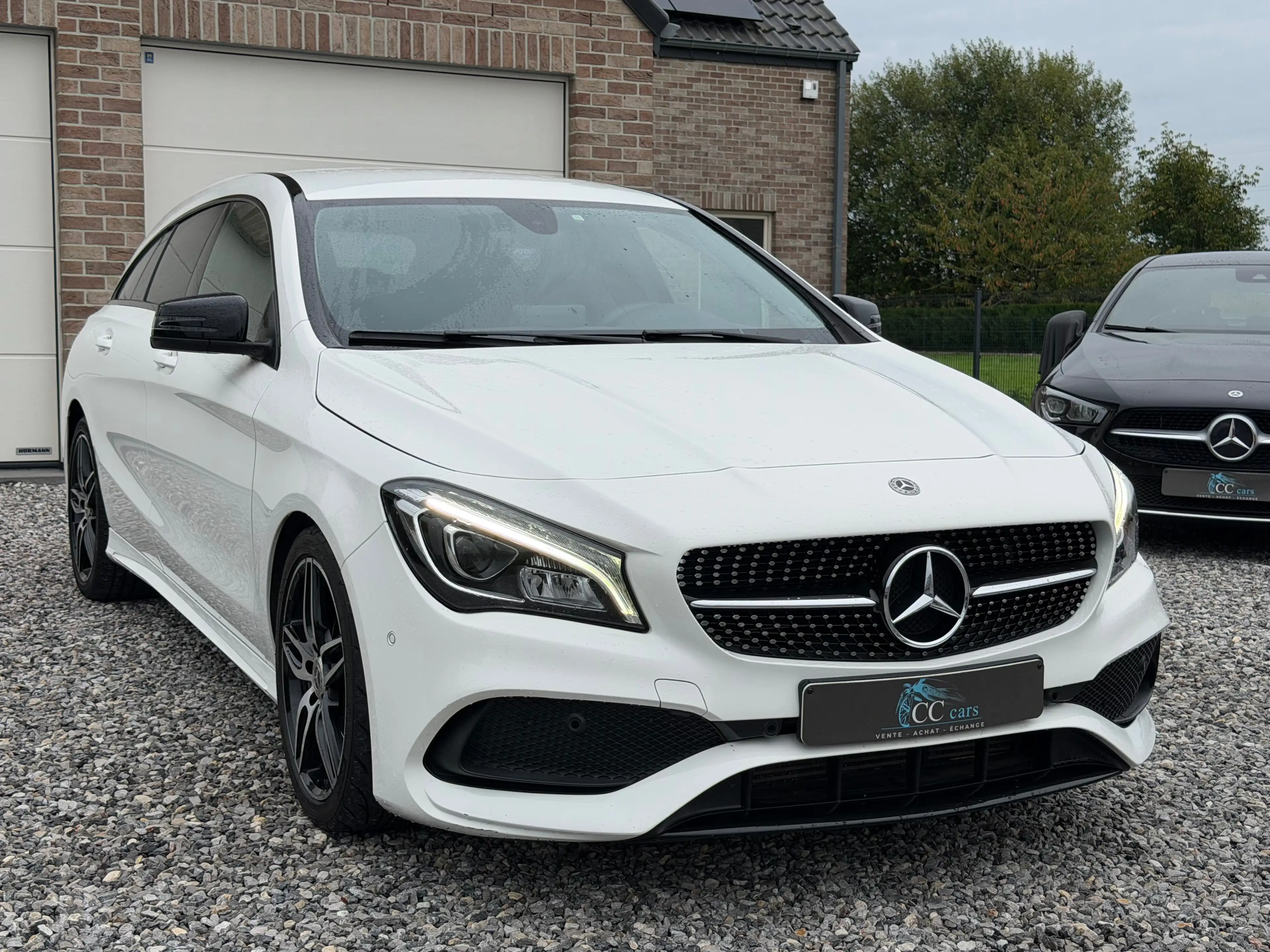 Mercedes-Benz CLA 180 I Shooting Break / Pack-AMG / Automatique / Full LED — photo 2