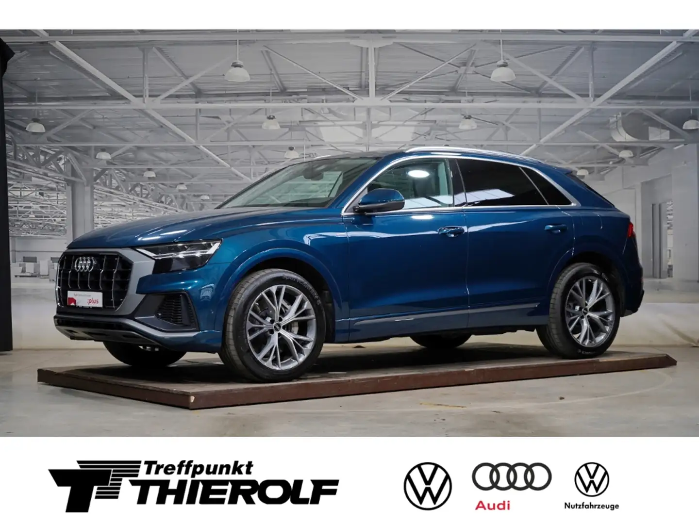 Audi Q8 55 TFSIe S line quattro B&O Head up Pano 360 Ka Blau - 1