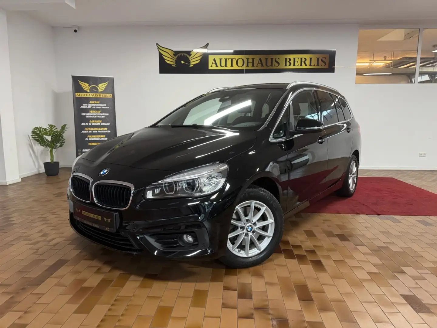 BMW 218 i 2 Gran Tourer Advantage/AUTMTK/NAV/TEM/PDC Schwarz - 1