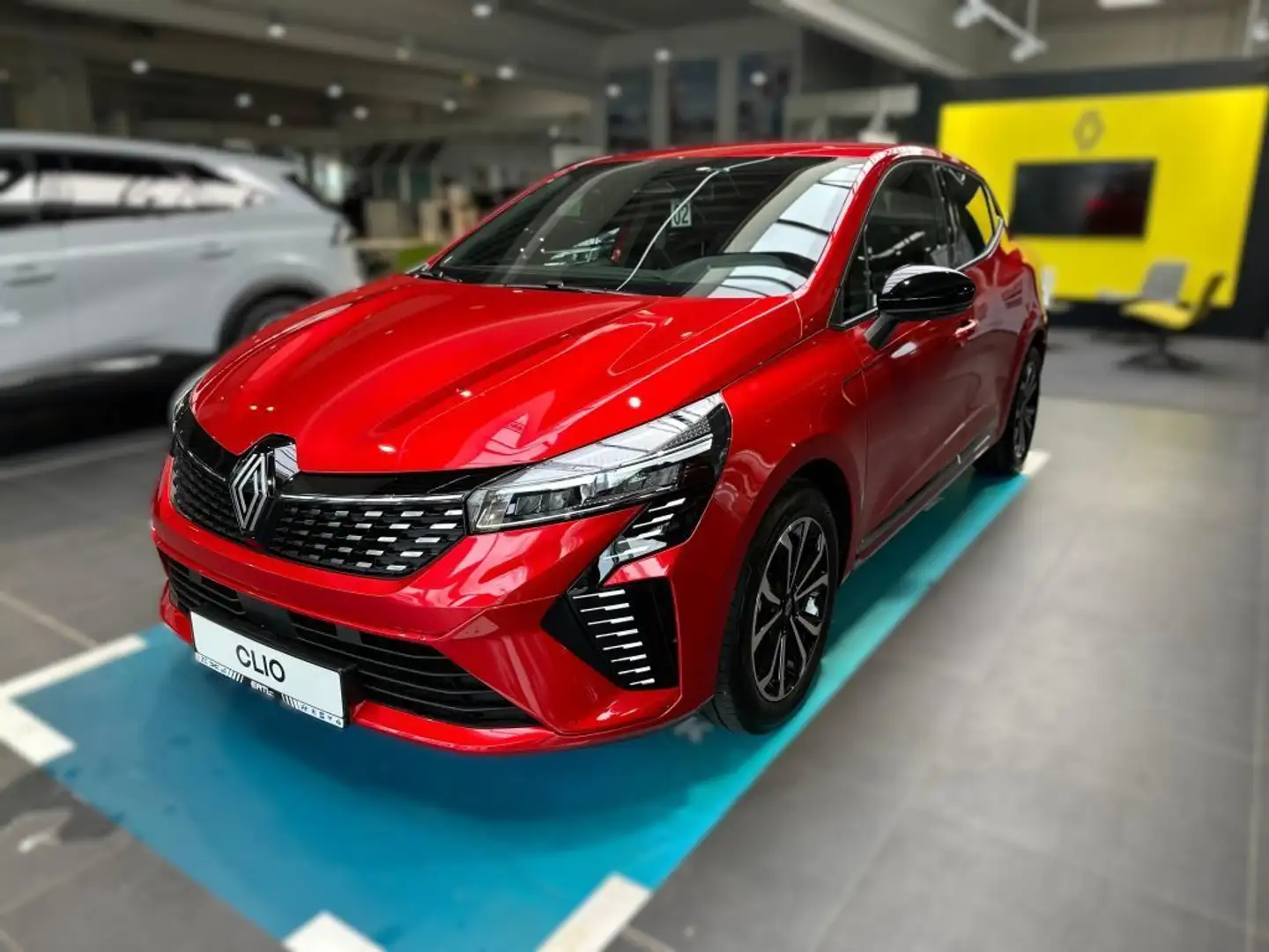 Renault Clio Techno TCe 90PS Farbe nicht mehr verfügbar! Rot - 1