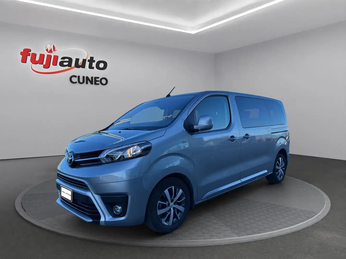 Toyota Proace Proace Verso 2.0d 150cv S&S L1 Executive 5p 8p.ti E6d Argento - 1