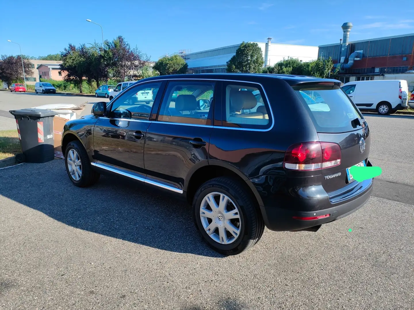 Volkswagen Touareg R5 TDI Czarny - 1