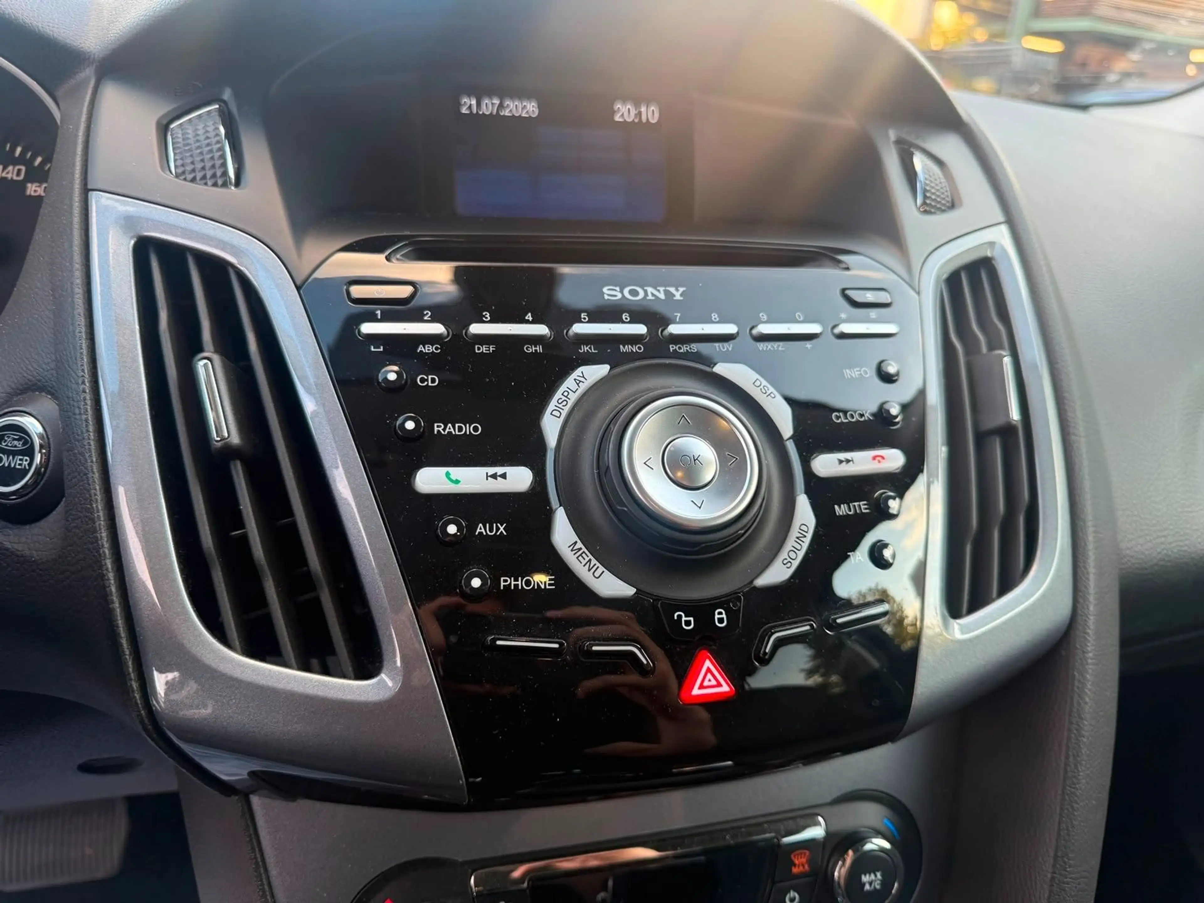 Ford Focus Lim. Titanium, Automatik, 1.Hand 125 PS — photo 11