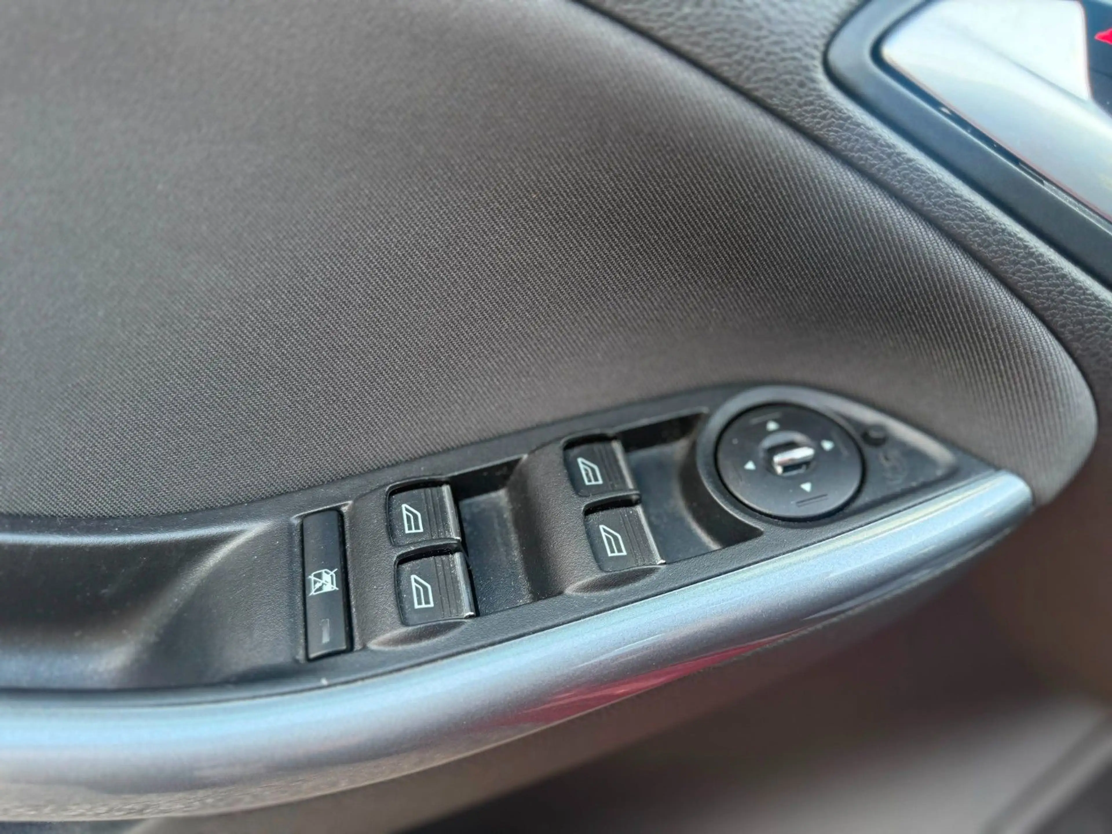 Ford Focus Lim. Titanium, Automatik, 1.Hand 125 PS — photo 14