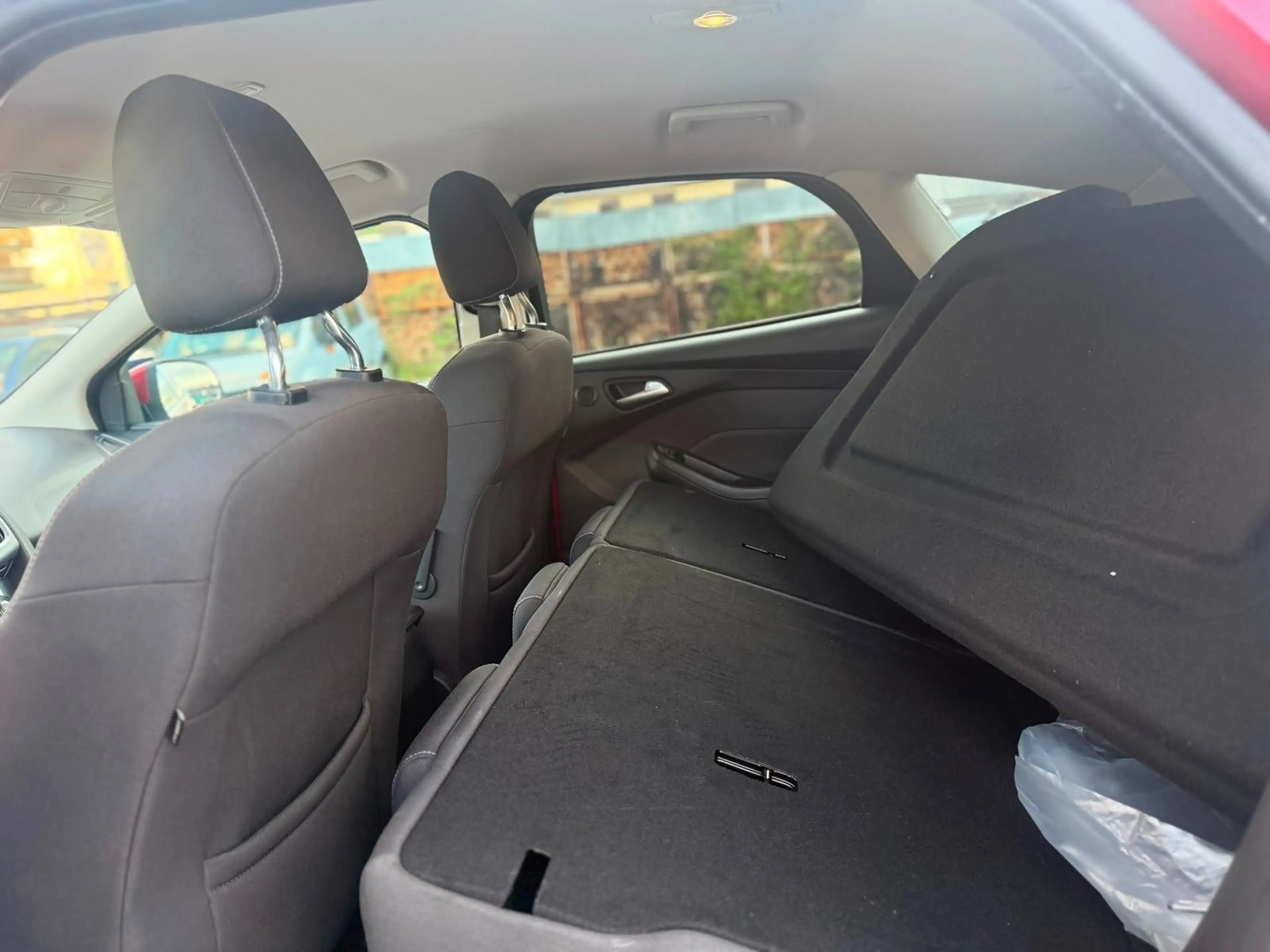 Ford Focus Lim. Titanium, Automatik, 1.Hand 125 PS — photo 7