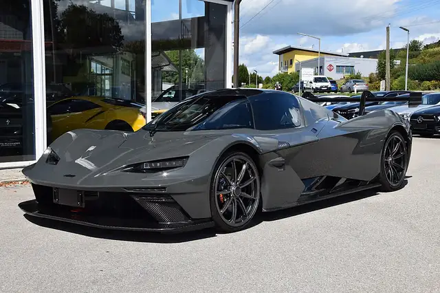 KTM X-Bow GT view 2