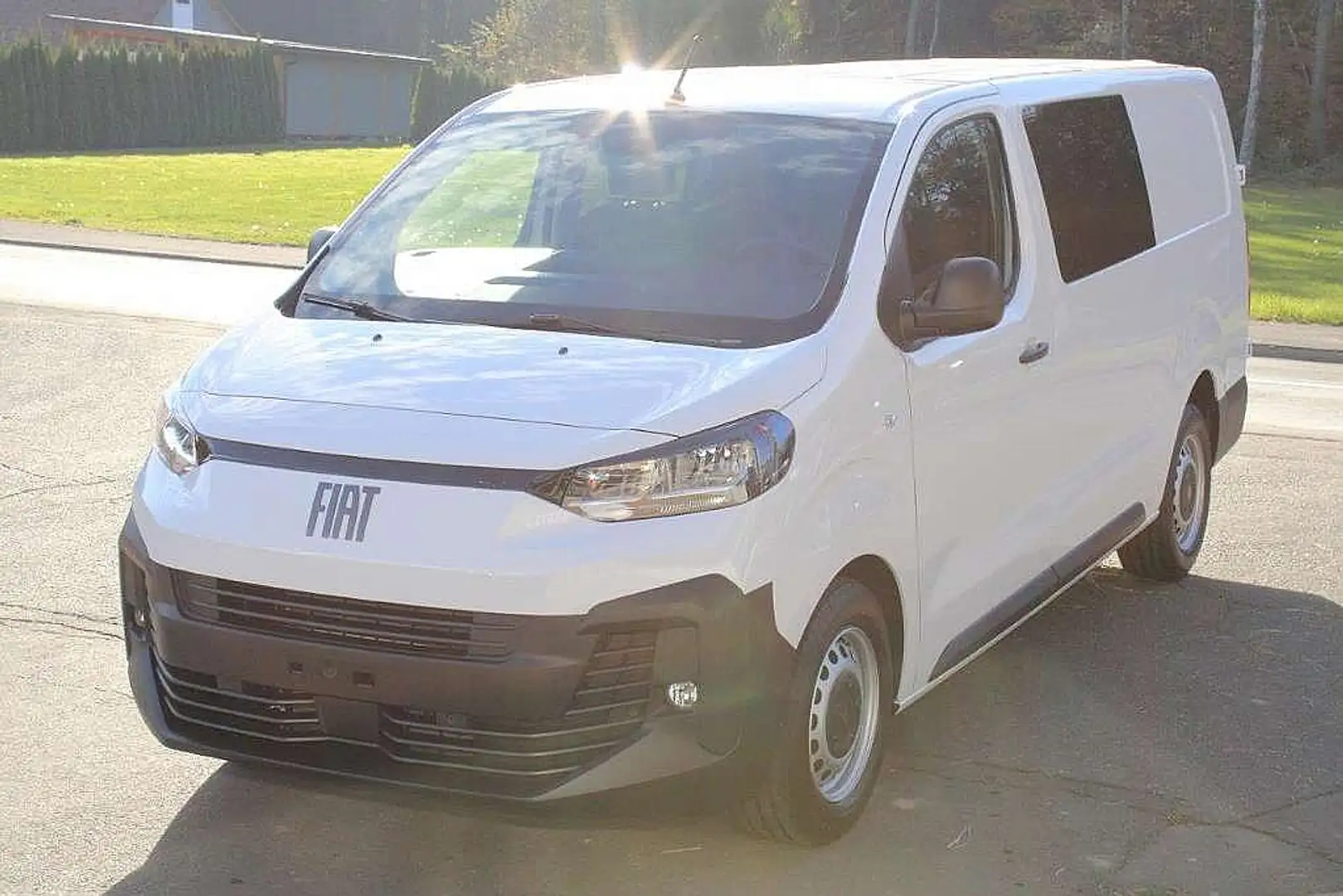 Fiat Scudo Scudo Doka XL 145MT 6Sitze 10" Touch Kamera Par... Weiß - 1
