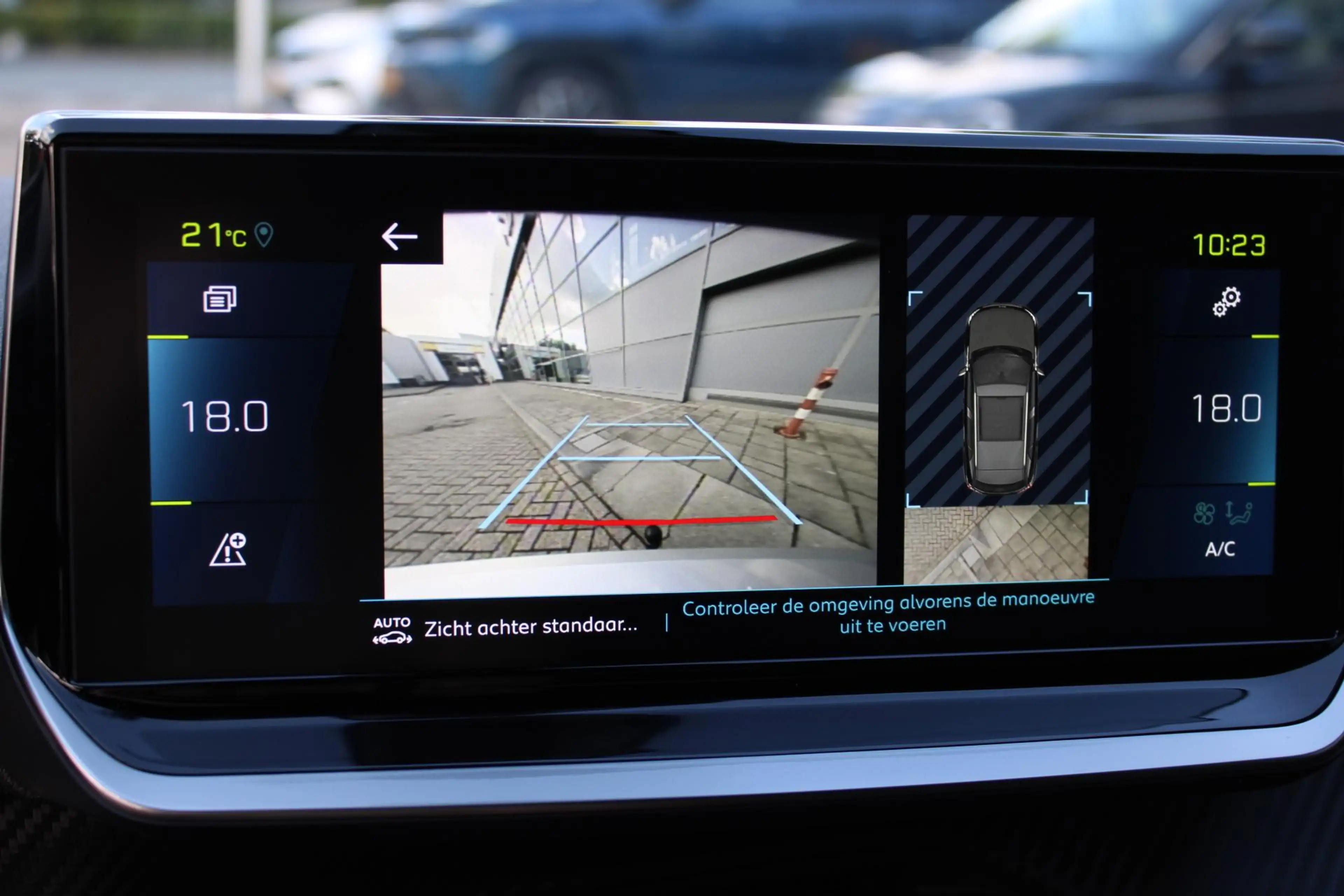 Peugeot e-2008 EV GT 50 kWh | Trekhaak | Navigatie | Camera | Cli — photo 10