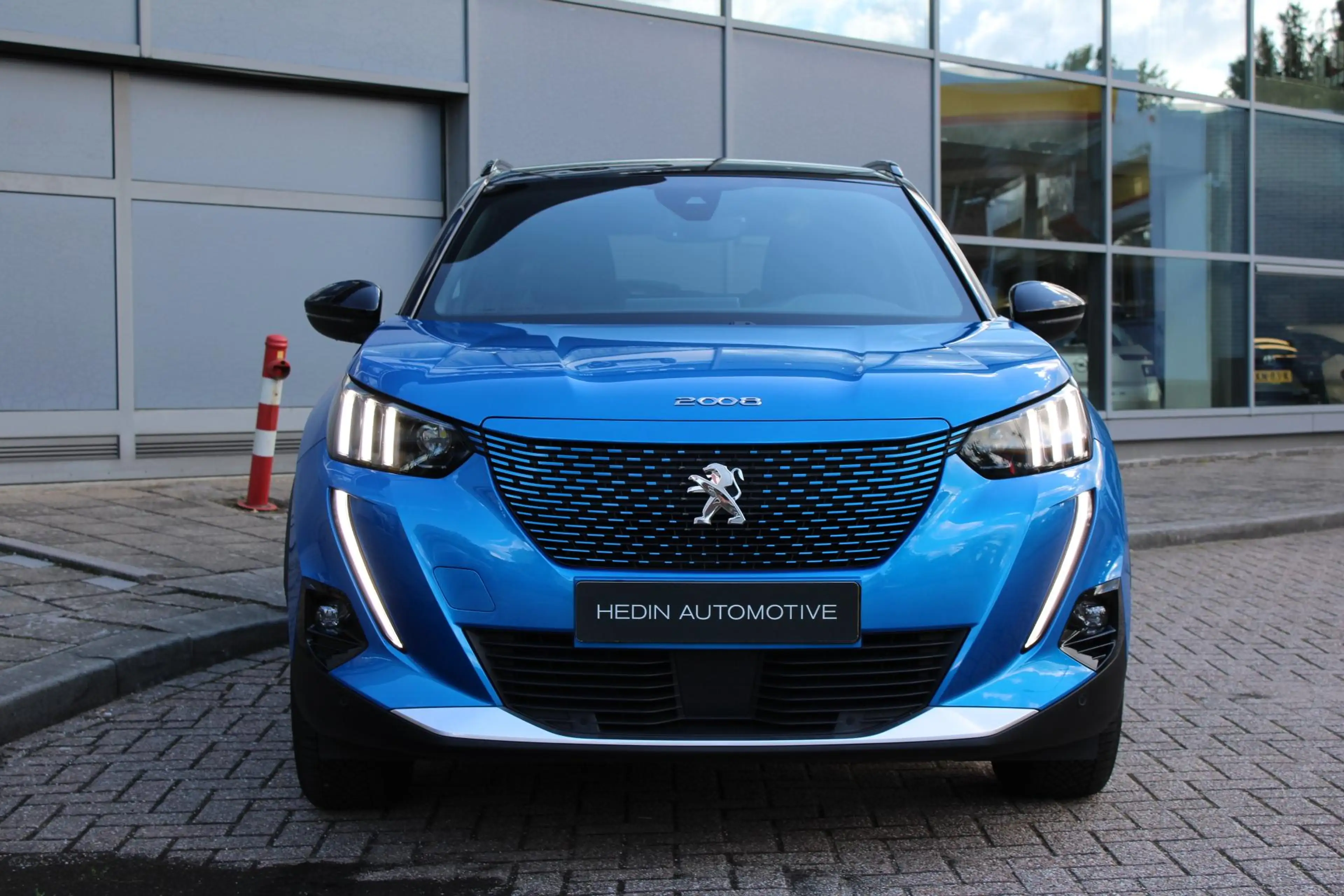 Peugeot e-2008 EV GT 50 kWh | Trekhaak | Navigatie | Camera | Cli — photo 13