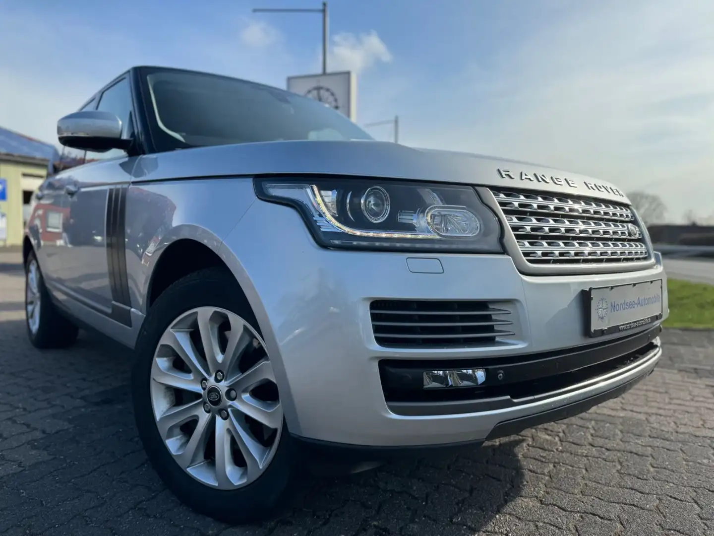 Land Rover Range Rover Autobiography firstclass Meridian Silver - 2