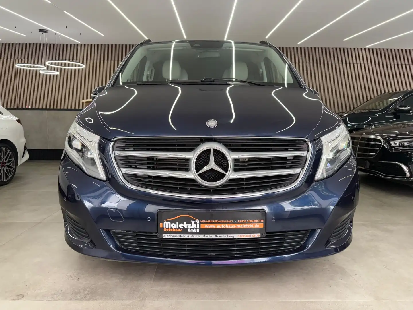 Mercedes-Benz V 250 V250d Edition Lang*El.Tür*Totwinkel*Leder*Kamera Синій - 2