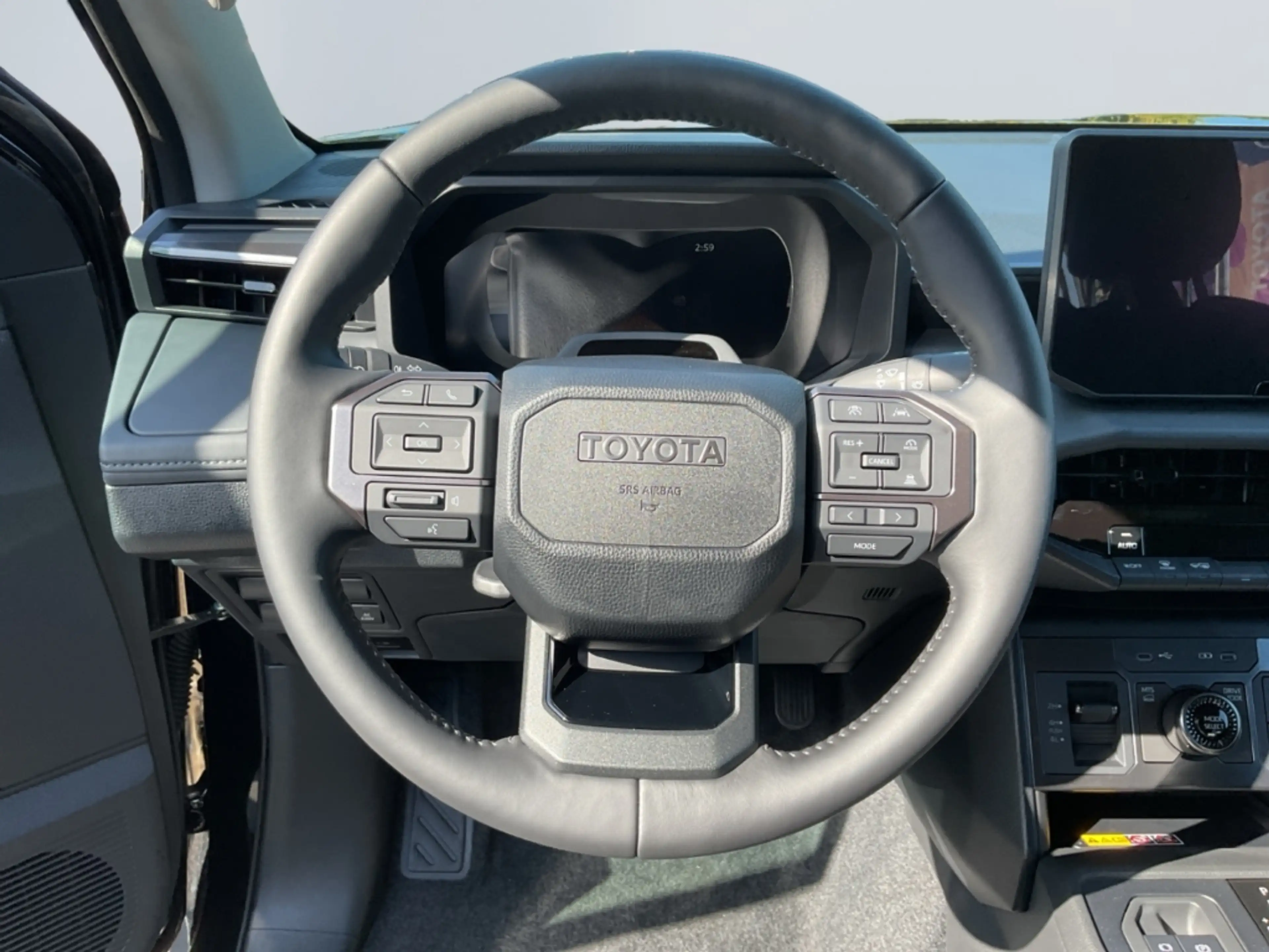 Toyota Hilux Executive LED Navi SHZ PDC ACC DAB PDC — photo 11