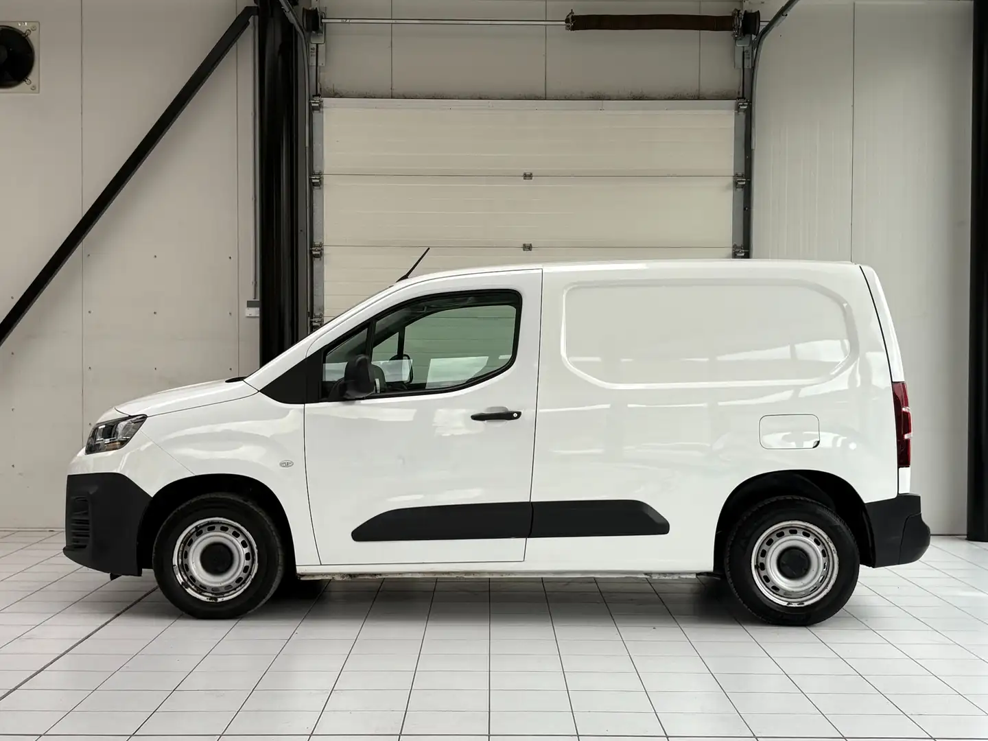 Citroen Berlingo 1.5 BlueHDi *3 PLACES*PORTE LAT D*PDC*CARPLAY*TVA* Blanc - 2