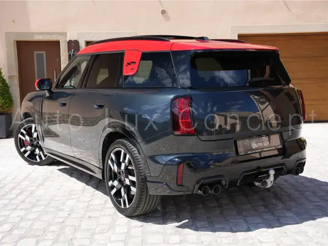 Mini Countryman view 4