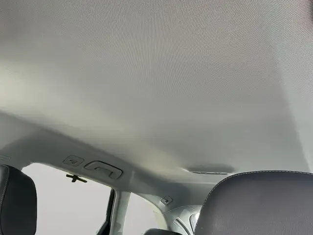 Audi A4 view 22