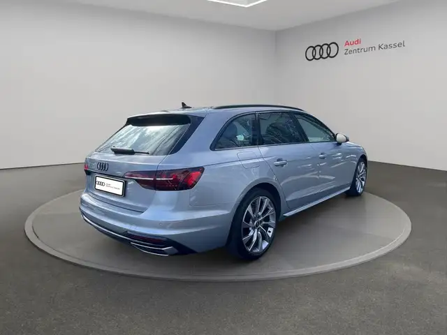 Audi A4 view 7