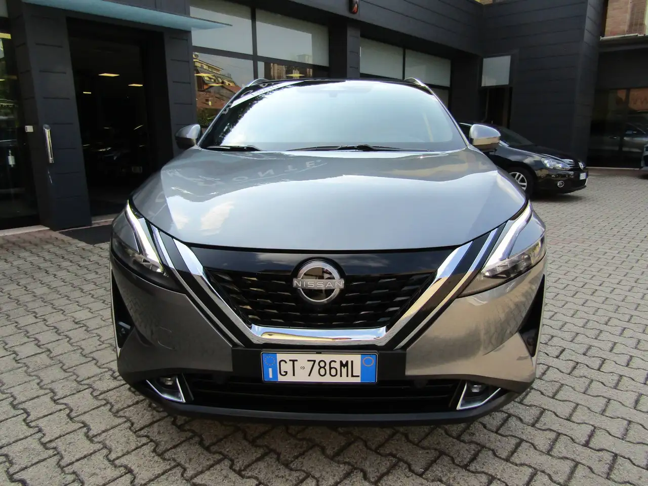 Nissan Qashqai III 1.5 E-POWER MILD-HYBRID TEKNA , TETTO PANORAMICO, TELECAMERA 360 ,HUD,CERCHI 19'', миниатюра 2